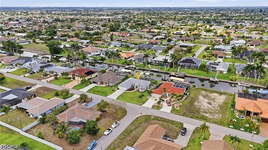 241 SE 29th Terrace Cape Coral FL 33904
