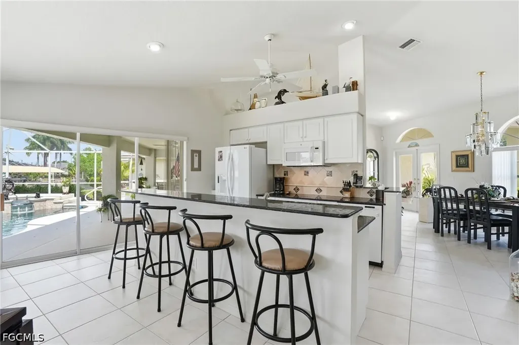241 SE 29th Terrace Cape Coral FL 33904
