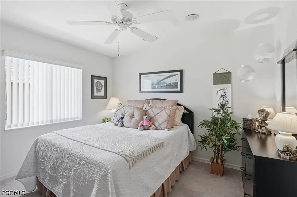241 SE 29th Terrace Cape Coral FL 33904