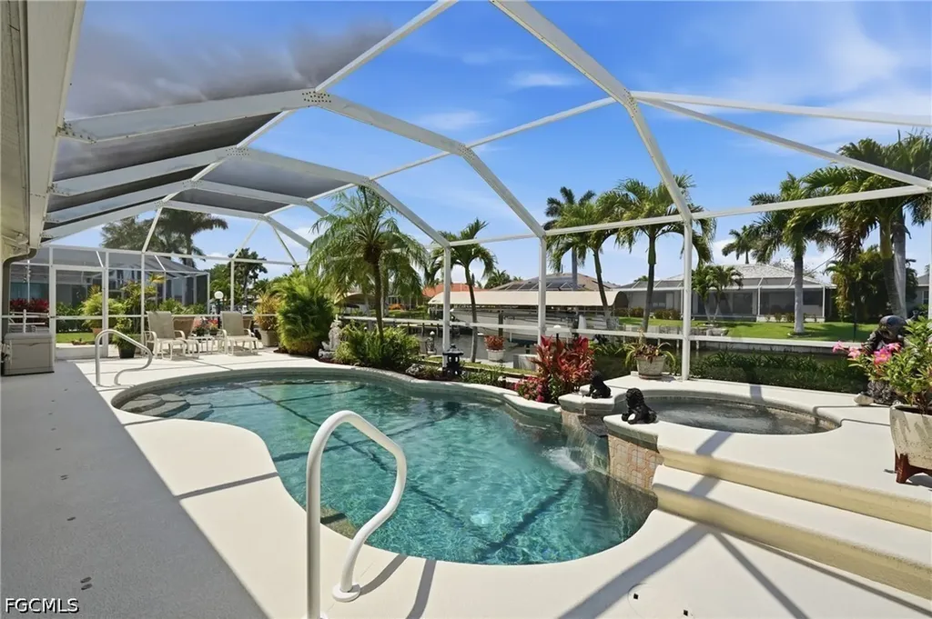 241 SE 29th Terrace Cape Coral FL 33904