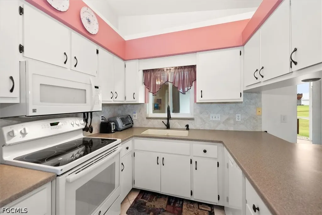 3941 Sabal Springs Boulevard North Fort Myers FL 33917