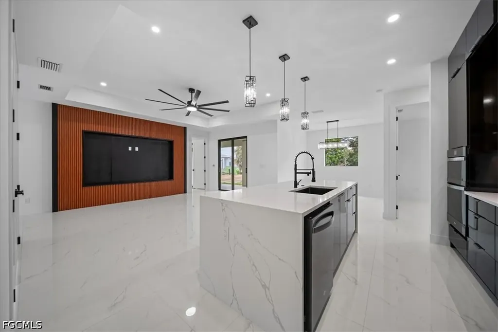 1400 NE 18th Avenue Cape Coral FL 33909