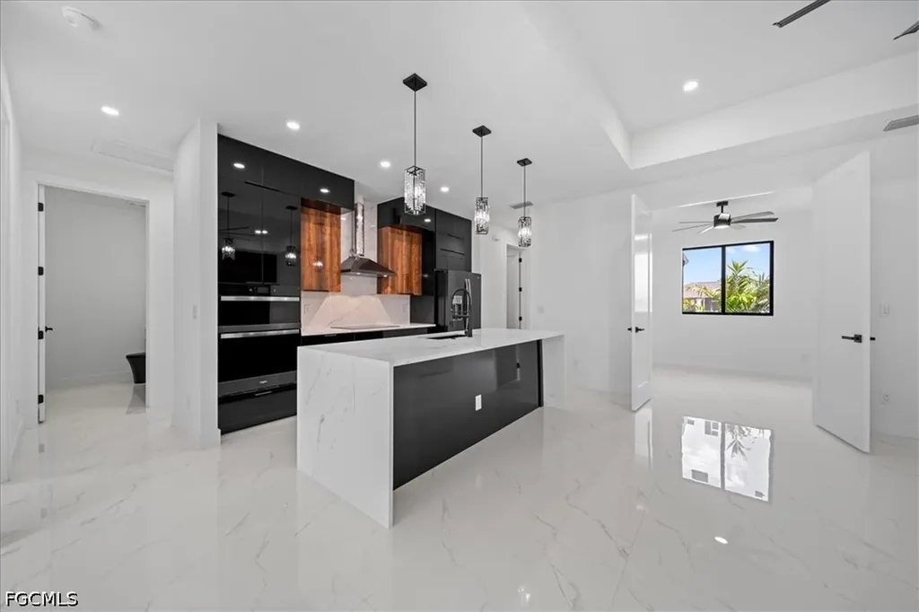 1400 NE 18th Avenue Cape Coral FL 33909
