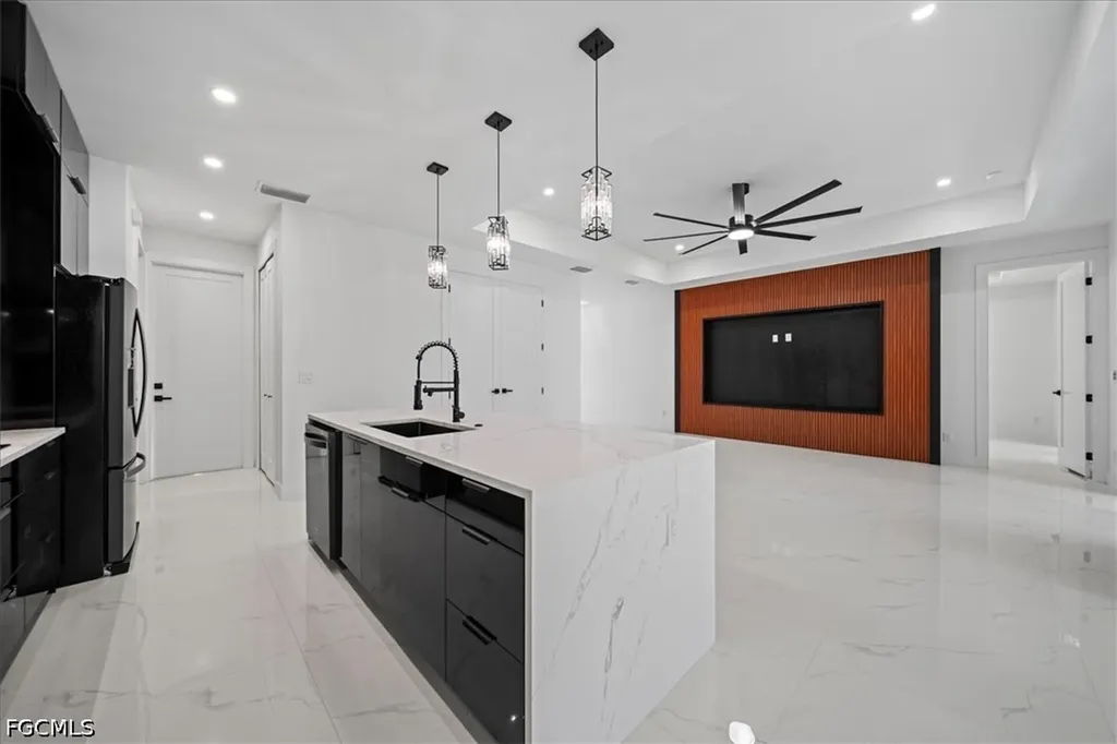 1400 NE 18th Avenue Cape Coral FL 33909