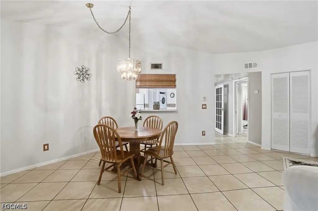 9627 Eaton Gardens Lane Fort Myers FL 33919
