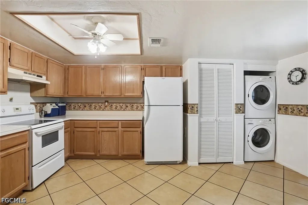 9627 Eaton Gardens Lane Fort Myers FL 33919