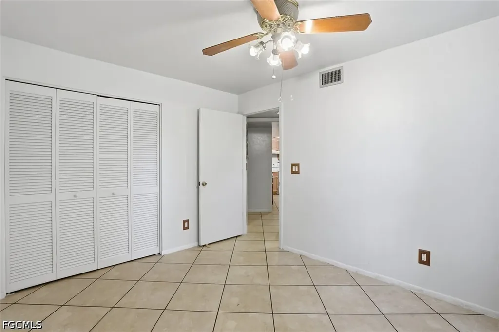 9627 Eaton Gardens Lane Fort Myers FL 33919
