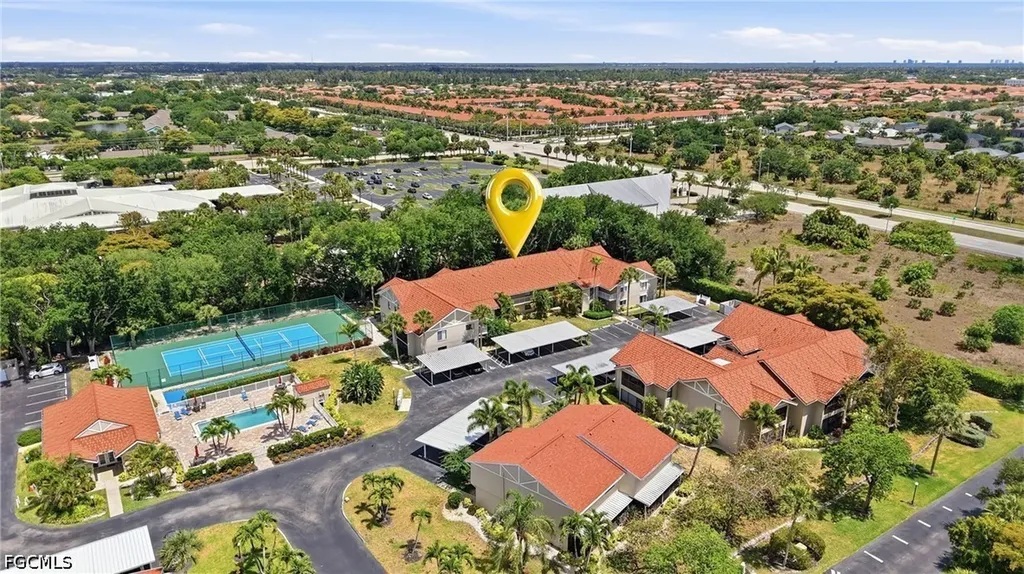 9627 Eaton Gardens Lane Fort Myers FL 33919