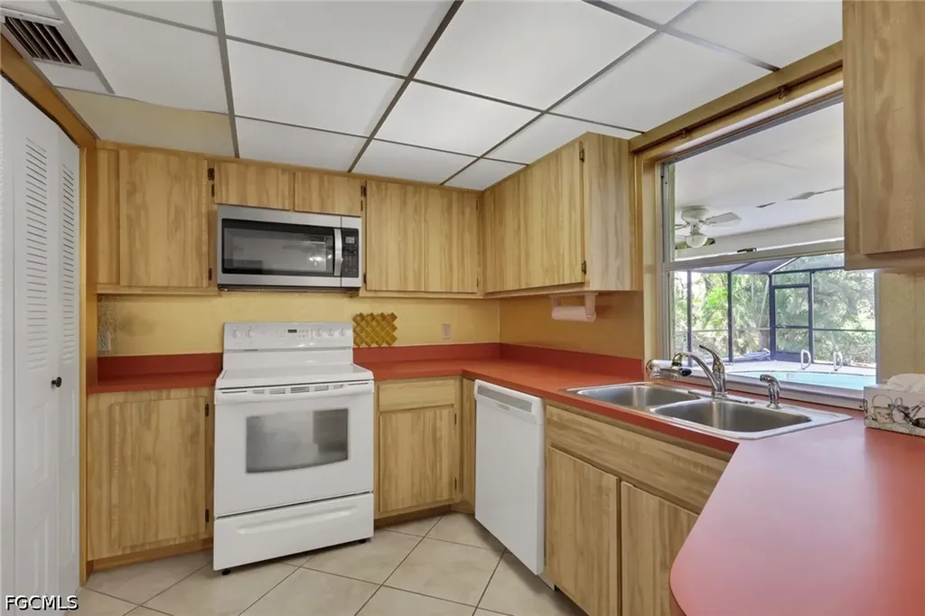 1890 Coral Point Drive Cape Coral FL 33990
