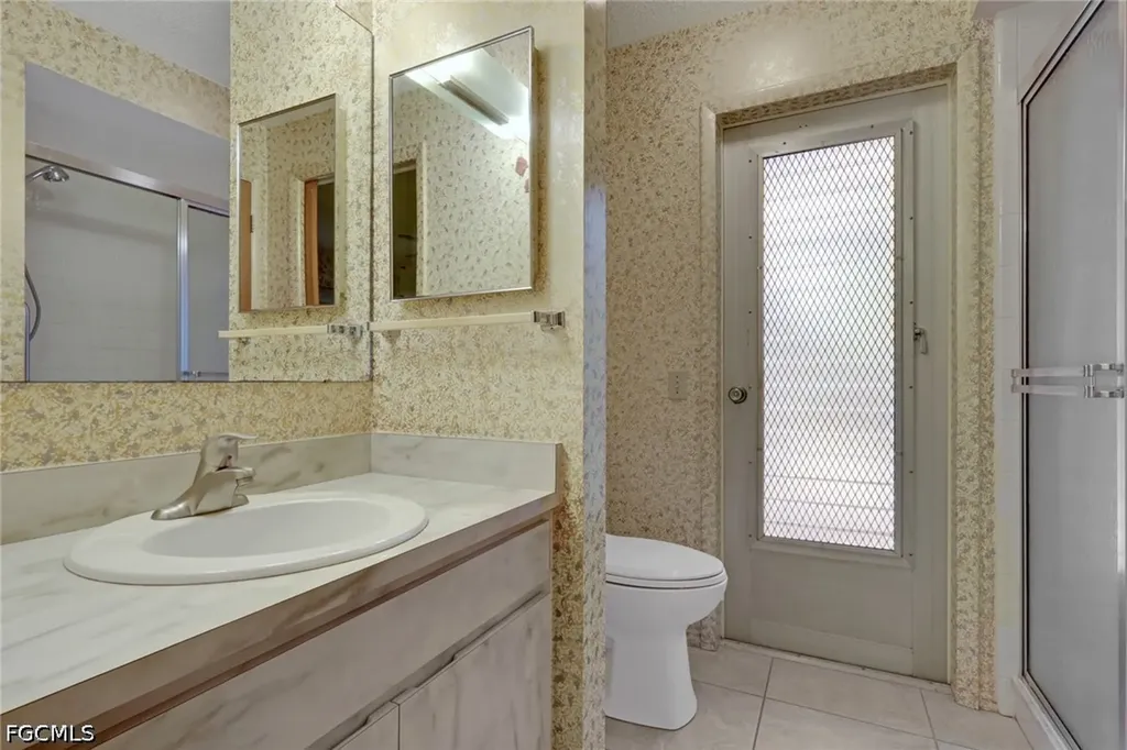 1890 Coral Point Drive Cape Coral FL 33990