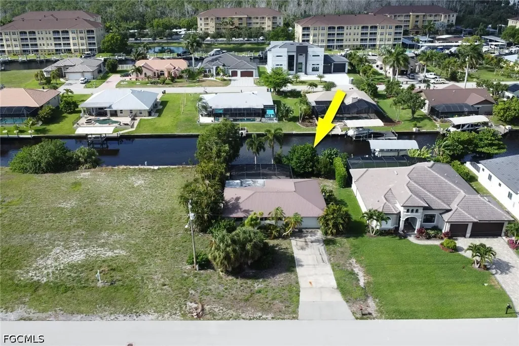 1890 Coral Point Drive Cape Coral FL 33990