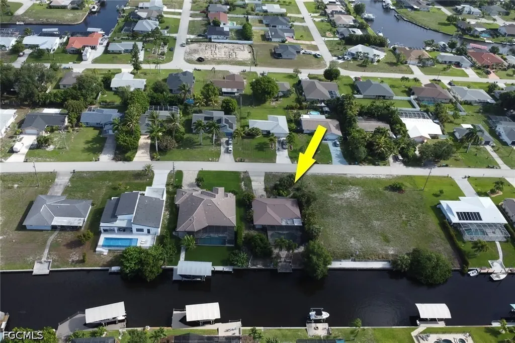 1890 Coral Point Drive Cape Coral FL 33990