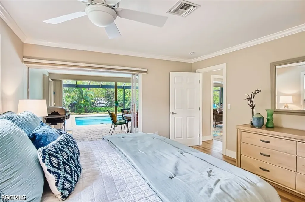 880 Deep Lagoon Lane Fort Myers FL 33919