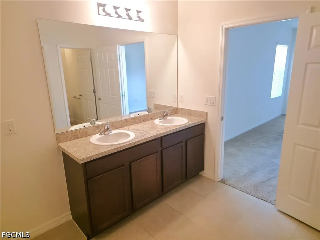 1148 NW 27th Court Cape Coral FL 33993