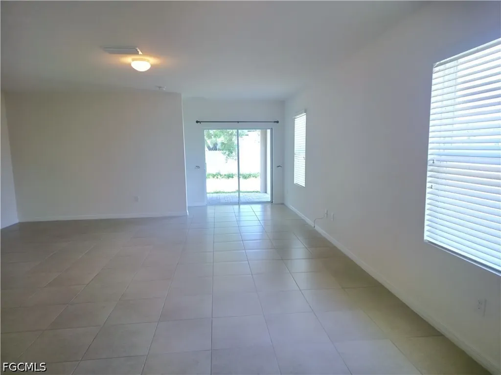1148 NW 27th Court Cape Coral FL 33993