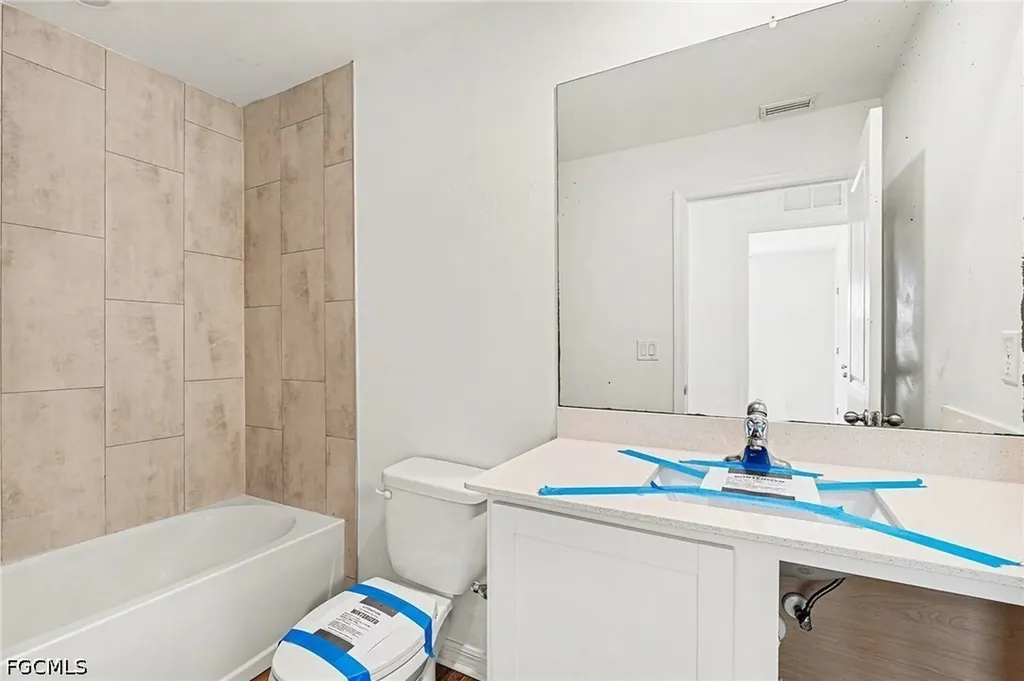 1206 NE 13th Place Cape Coral FL 33909