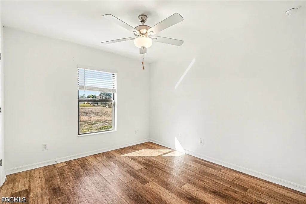 1206 NE 13th Place Cape Coral FL 33909