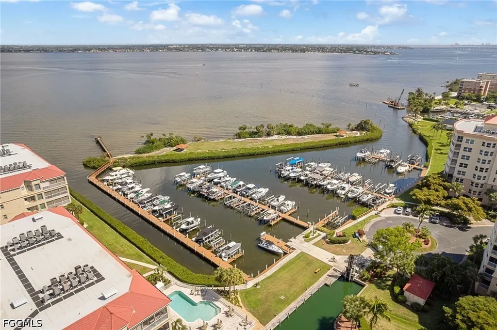 14560 Laguna Drive Fort Myers FL 33908