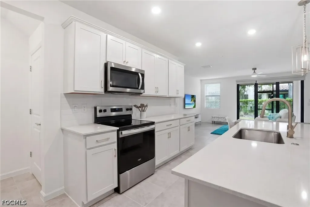 1516 Fells Cove Lane Cape Coral FL 33909