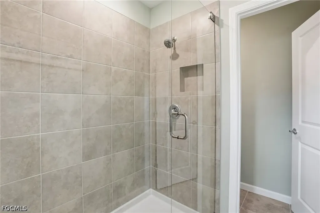 1516 Fells Cove Lane Cape Coral FL 33909