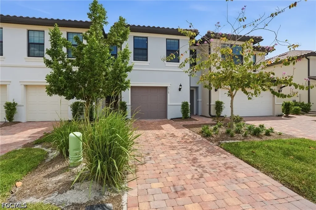 1516 Fells Cove Lane Cape Coral FL 33909
