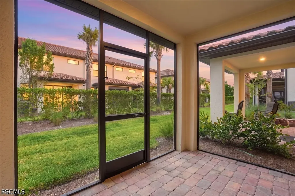 1516 Fells Cove Lane Cape Coral FL 33909