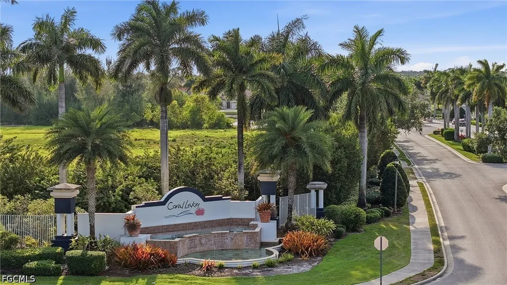 1516 Fells Cove Lane Cape Coral FL 33909