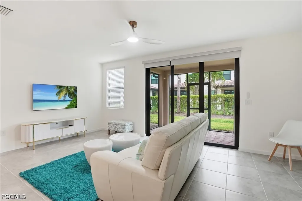 1516 Fells Cove Lane Cape Coral FL 33909