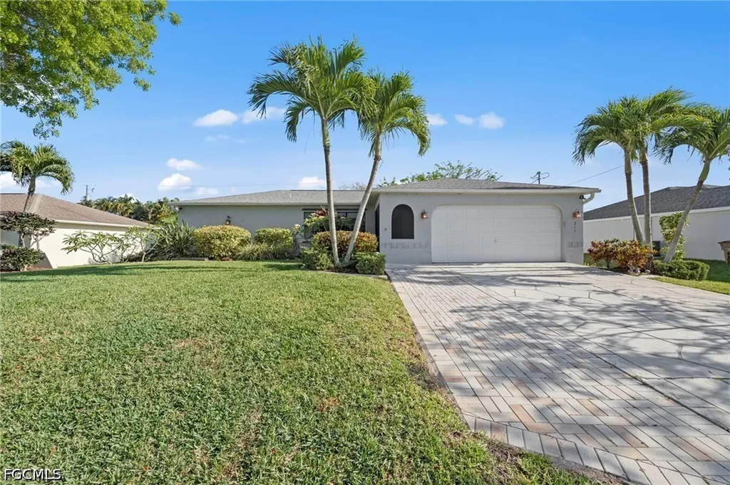 311 SW 19th Lane Cape Coral FL 33991