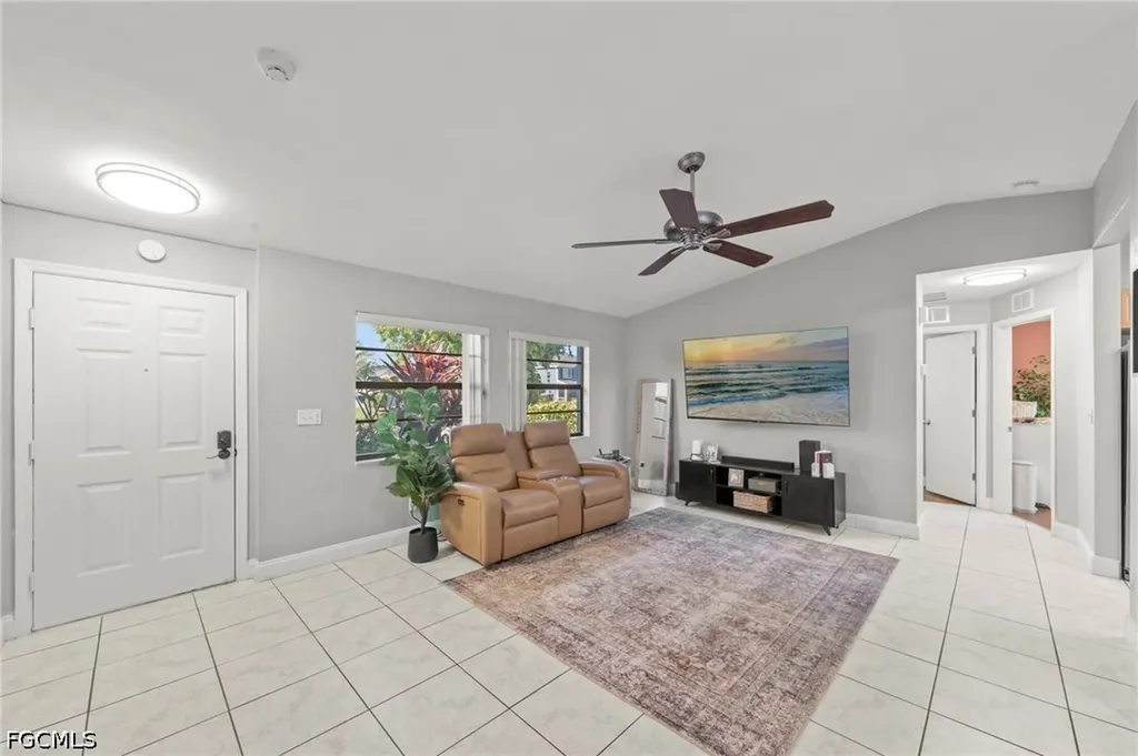 311 SW 19th Lane Cape Coral FL 33991
