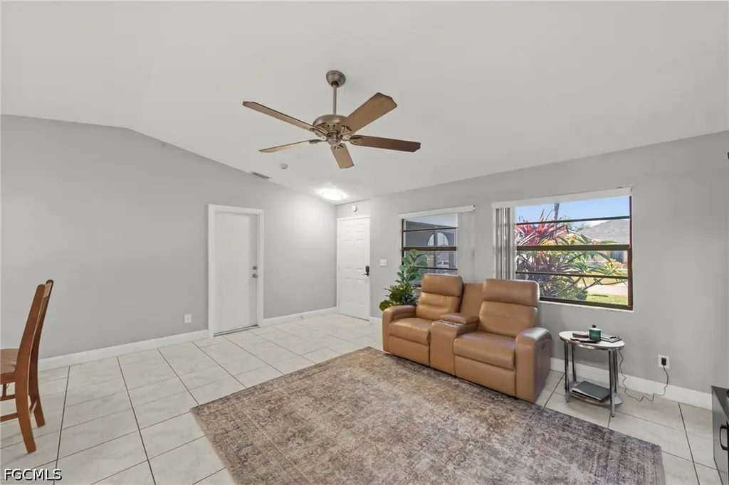 311 SW 19th Lane Cape Coral FL 33991