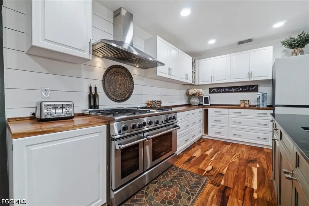 513 E Pasadena Avenue Clewiston FL 33440
