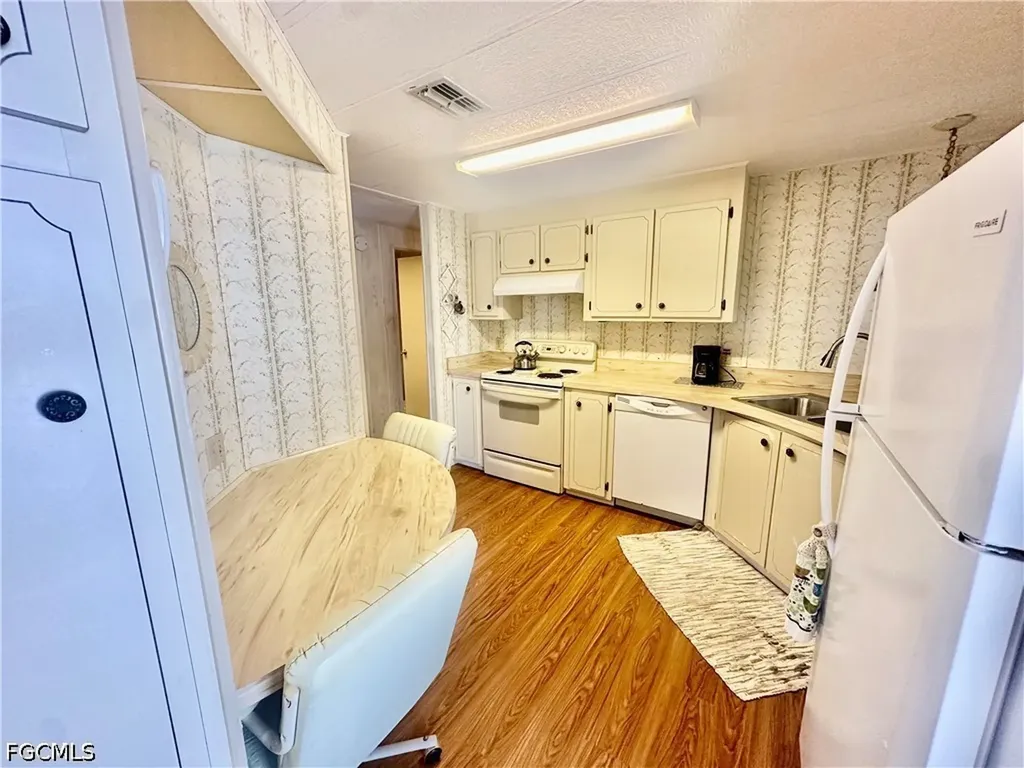 16037 Citron Way North Fort Myers FL 33903