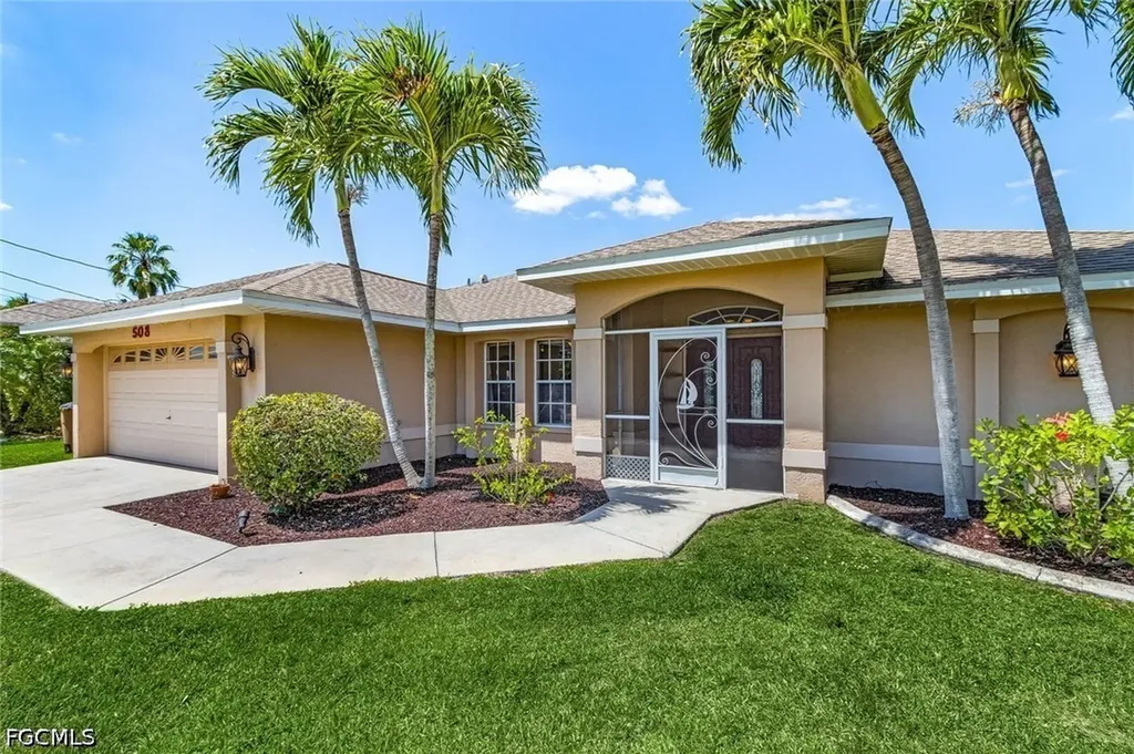 508 SE 9th Place Cape Coral FL 33990