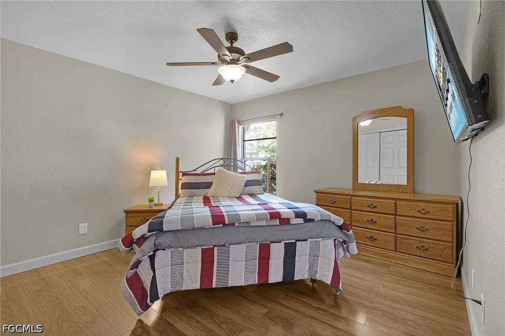 508 SE 9th Place Cape Coral FL 33990