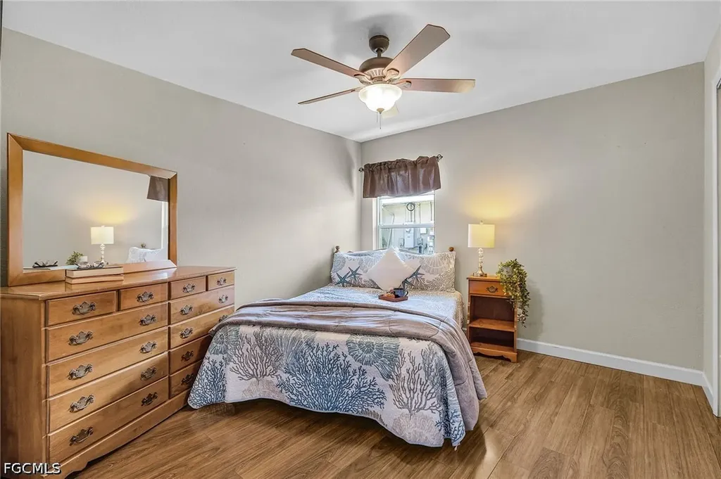 508 SE 9th Place Cape Coral FL 33990