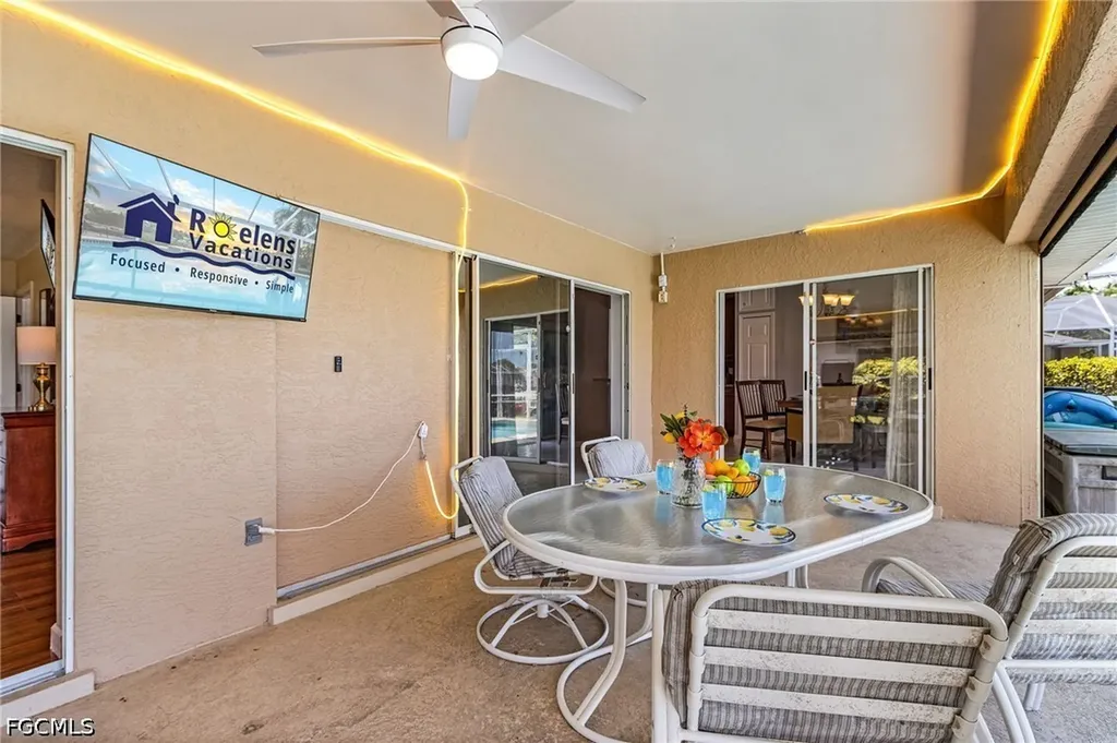 508 SE 9th Place Cape Coral FL 33990