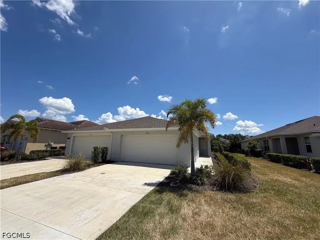 9077 Leatherwood Loop Lehigh Acres FL 33936