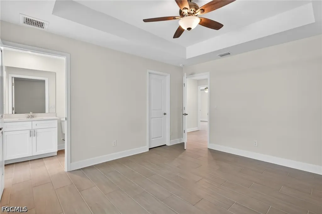2323 SW 5th Place Cape Coral FL 33991