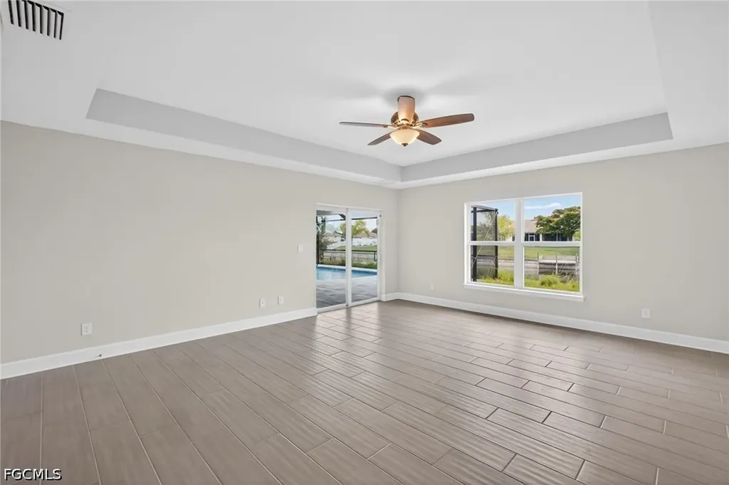 2323 SW 5th Place Cape Coral FL 33991