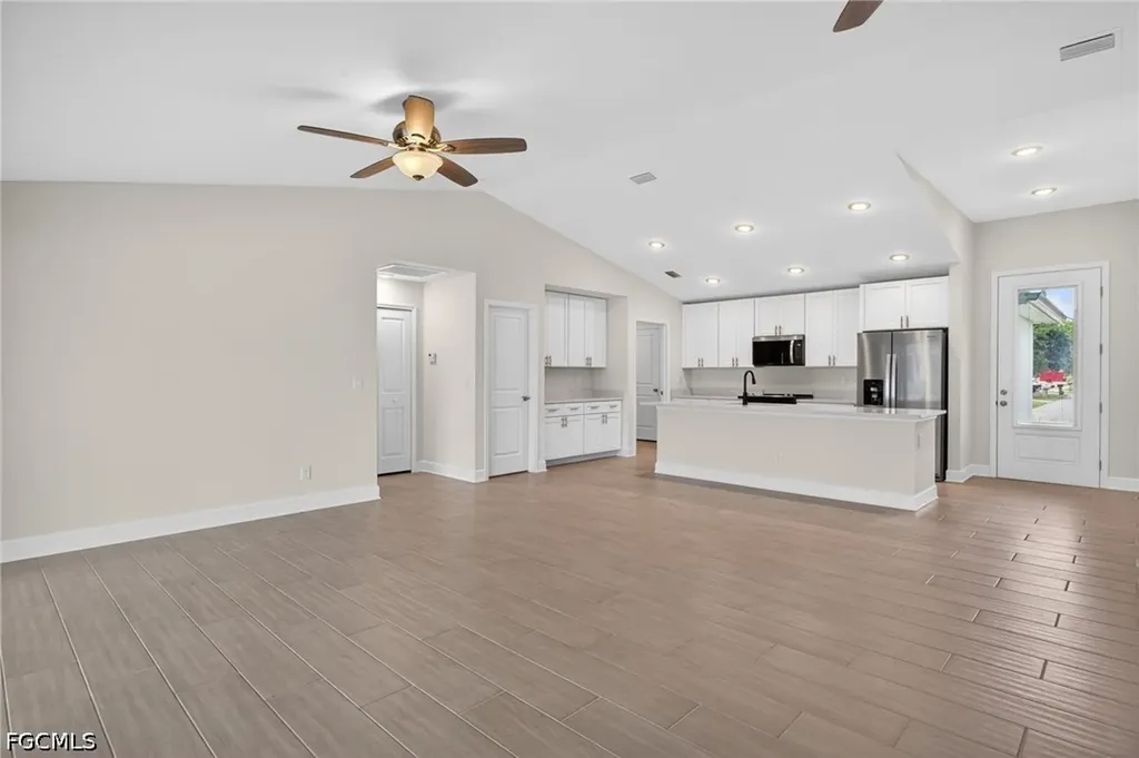 2323 SW 5th Place Cape Coral FL 33991