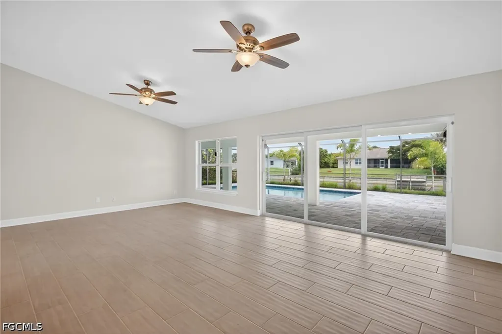 2323 SW 5th Place Cape Coral FL 33991