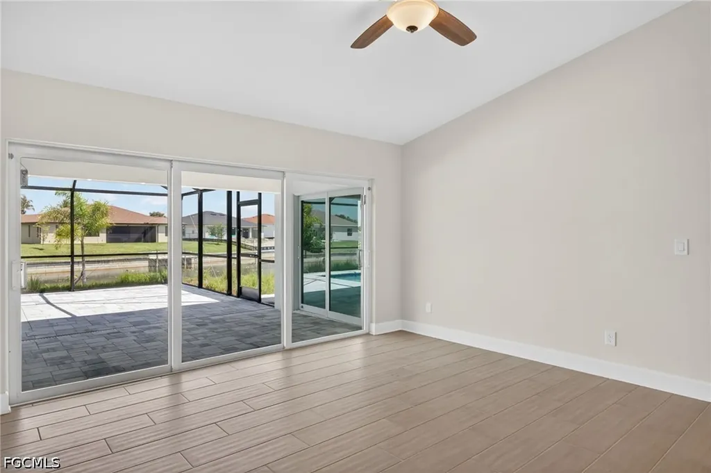 2323 SW 5th Place Cape Coral FL 33991