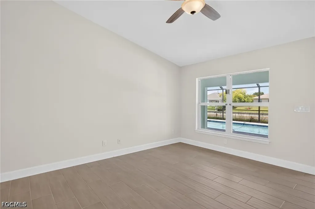 2323 SW 5th Place Cape Coral FL 33991