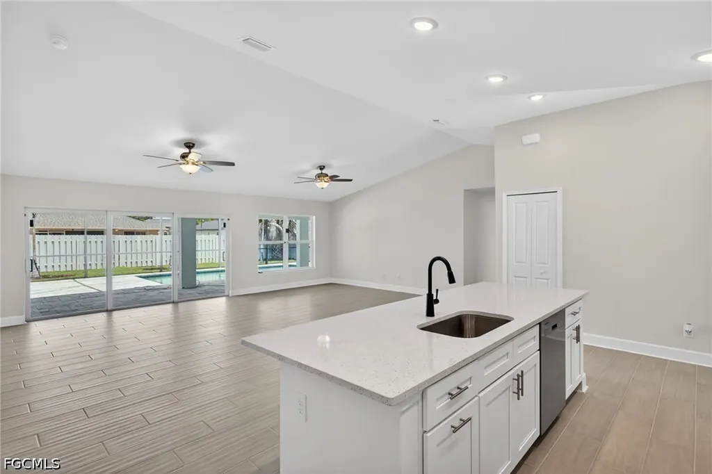 505 SW 25th Lane Cape Coral FL 33914