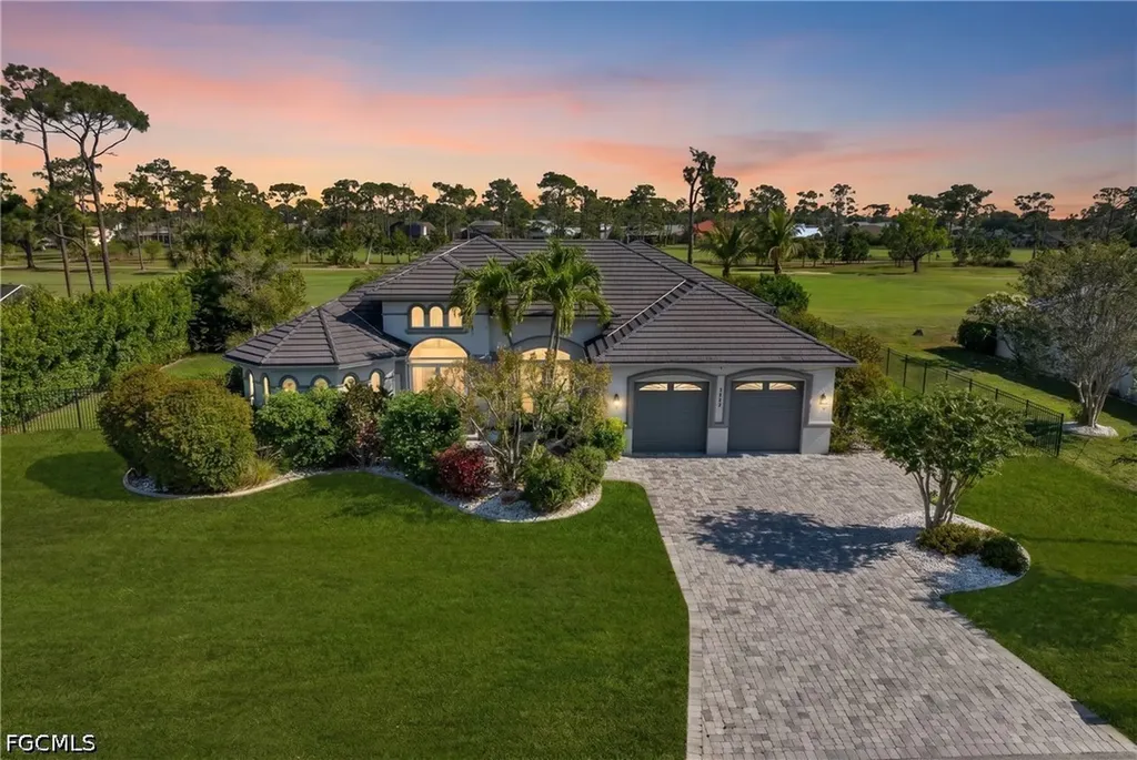 1221 SW 19th Lane Cape Coral FL 33991
