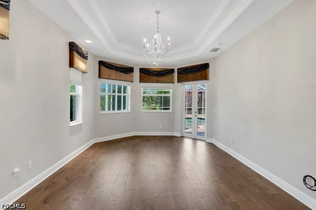 1221 SW 19th Lane Cape Coral FL 33991