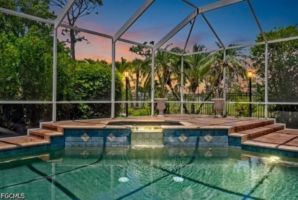1221 SW 19th Lane Cape Coral FL 33991