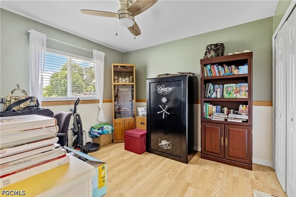1404 NE Van Loon Terrace Cape Coral FL 33909