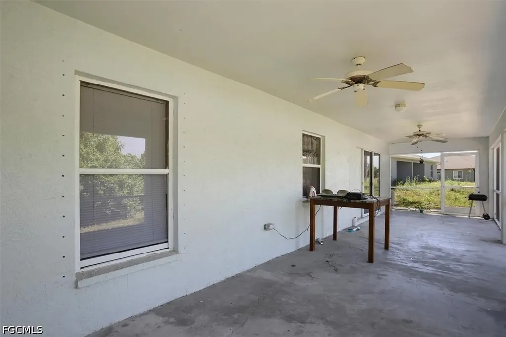 1104-1106 Circle Drive Lehigh Acres FL 33973